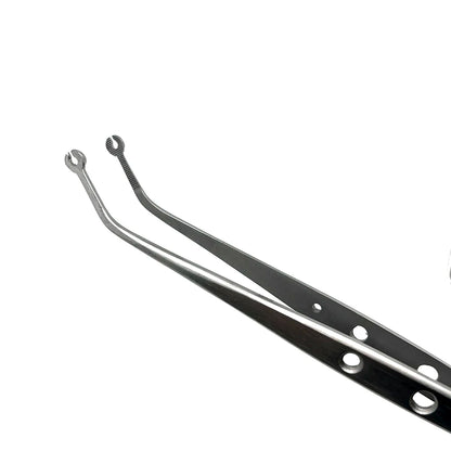 Pince de guidage pour suture dentaire